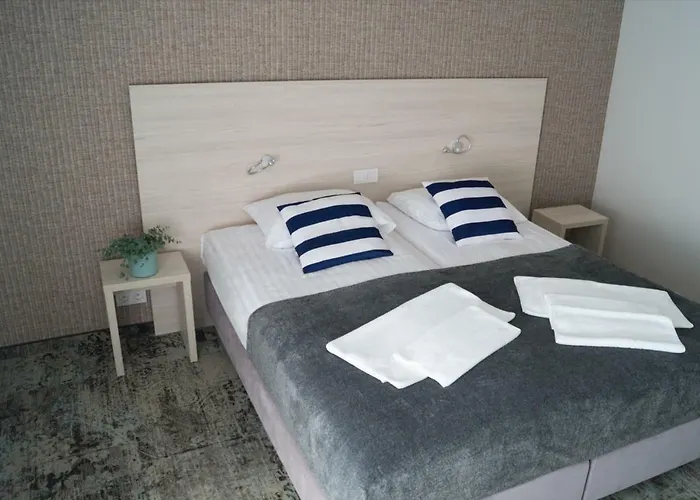 Nest Kwatera prywatna Unieście